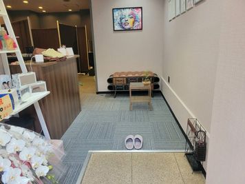 入口入って左手1番奥のお部屋です。 - minoriba_河内小阪駅南口店 レンタルサロン　エステスペースの入口の写真