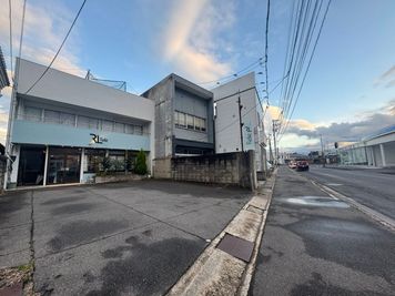 minoriba_松江西津田店 レンタルサロン　ネイルスペースの外観の写真