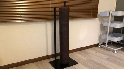 ◆ペーパーシーツ（1枚無料）：
幅80cmx長さ190cm。防水タイプです。 - レンタルサロンHaruka蒲田店 レンタルサロンHarukaの設備の写真