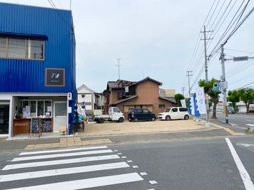 専用駐車場2台有
近隣にコインパーキング有 - Nanahukuレンタルルーム 【サプライズも☆】誕生日会/婚約パーティー/推し会にもの外観の写真