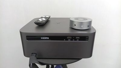 HDMI、USB、Bluetooth接続
が使えます。 - 【京橋】大京クラブｰレンタルスペース【DaikyoClub】 【京橋‐多目的スペース】会議👪写真動画撮影🎦楽器練習🎻の設備の写真