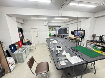 末広町駅徒歩1分の作業スペース、仕事でもホビーでも利用可能 - ロボ☆スタディオン