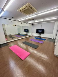 ヨガマット4枚あります。 - Dance Studio DITTO 布施店の設備の写真