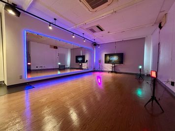 ショート動画作成などに使える照明エフェクトが多数あります。 - Dance Studio DITTO 布施店の設備の写真