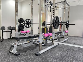 MIYAZAKI GYM 根津店 MIYAZAKI GYM根津店の室内の写真