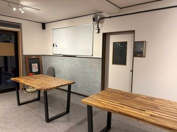 180cm×90cmホワイトボード（移動可能） - rental space unlockの室内の写真