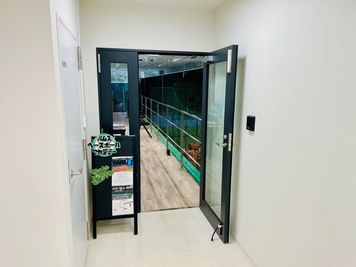 パムズ・スポーツスタジオ 【1名or親子利用】屋内スポーツ施設・調布駅・西調布駅の入口の写真