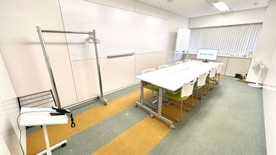 【会議室内の備品は無料でご利用いただけます】 - TIME SHARING 品川センタービルディング 4階 Conference Room Bの室内の写真