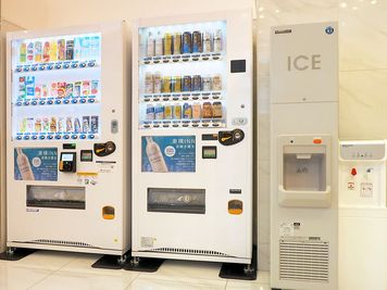 自動販売機・製氷機 - 東横INN伊勢松阪駅前 シングルの設備の写真