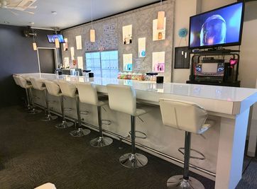 カウンター8席 - Oxygen Bar PIENO BAR レンタルスペースの室内の写真