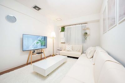 rental lounge新宿の室内の写真