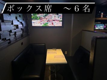 Karaoke Bar Nyx Roppongi 最新カラオケ付き、多目的レンタルスペースの室内の写真