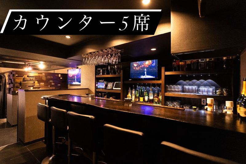 Karaoke Bar Nyx Roppongi 最新カラオケ付き、多目的レンタルスペースの室内の写真