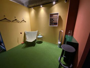 貸切スペース、同伴者無料 - The Golf House 武蔵小山の室内の写真