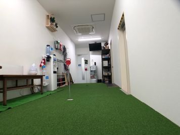 スマートショット新宿 室内ゴルフ練習場1号室(OUT)の設備の写真