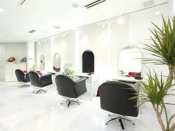  RUNSO　成田であなたのスタイルを創造しよう - HAIR SALON RUNSO shinjuku