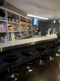 間貸しBAR   レンタルスペース キッチン付きBAR レンタルBAR  1日貸切BARの室内の写真