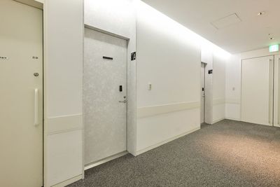 meeting room B入り口 - 大阪会議室 ブリーゼプラザ　ホール＆カンファレンス meeting room Bの入口の写真