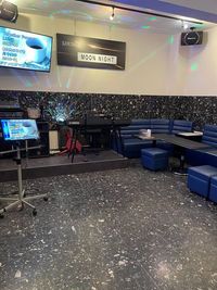 BAR  MOON NIGHT キッチン、カラオケ有りレンタルスペースの室内の写真