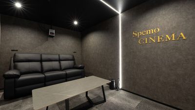 598_SpemoCINEMA大阪梅田の室内の写真