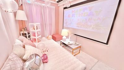 【🎀大人かわいいピンクのお部屋🎀】心斎橋駅5分🚃100㌅スクリーン🍿SNS映え💓 - Restfull / OSAKA 心斎橋-南（朝日プラザ心斎橋）