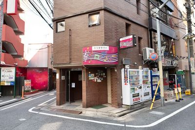 ビル入口 - Aivicスペース池袋西口3号店の外観の写真