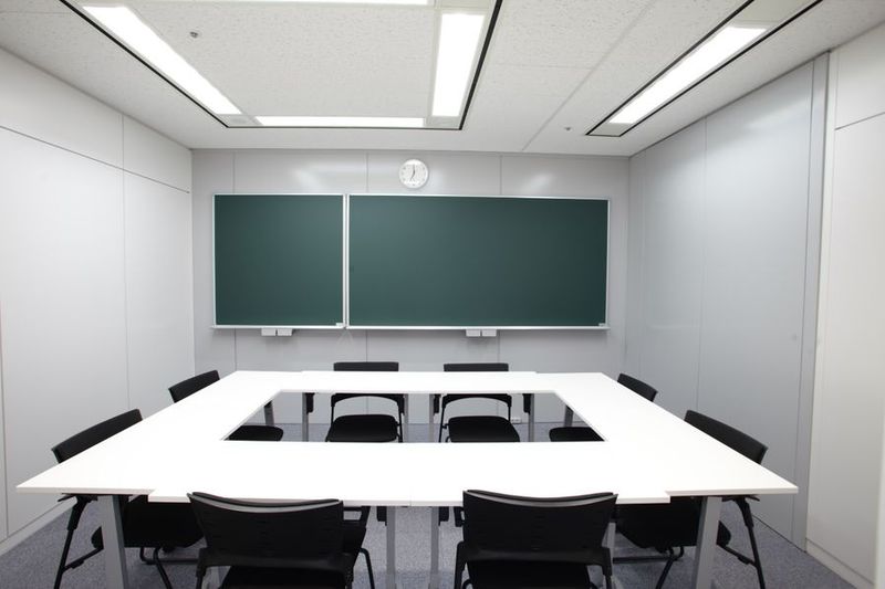 新宿 room D - meeting base つどい 新宿