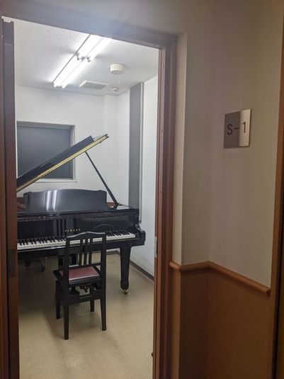 グランドピアノ防音部屋 1番教室 - ユニスタイル鎌取